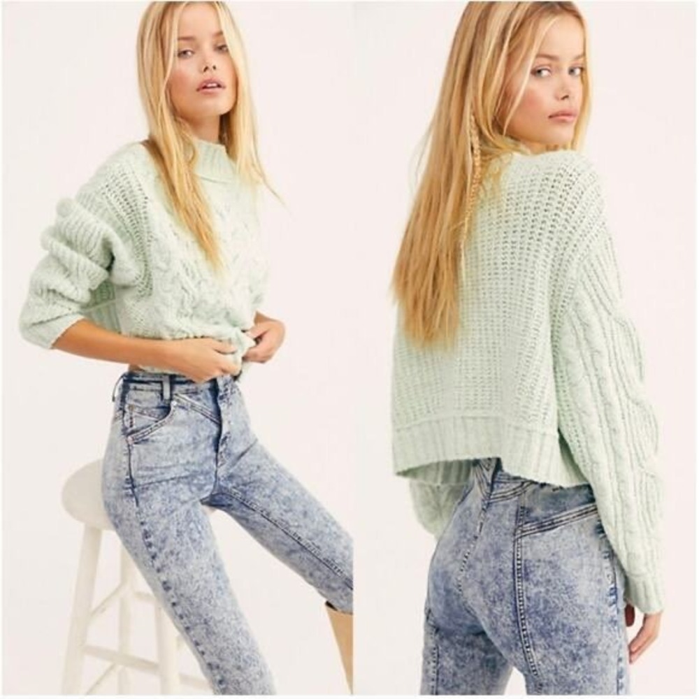 Free People Merry Go Round Minty Fog Green Cable Knit Cropped Sweater CS